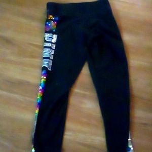 Nice comfortable sequin black pants!! Stretchy and play pants!
